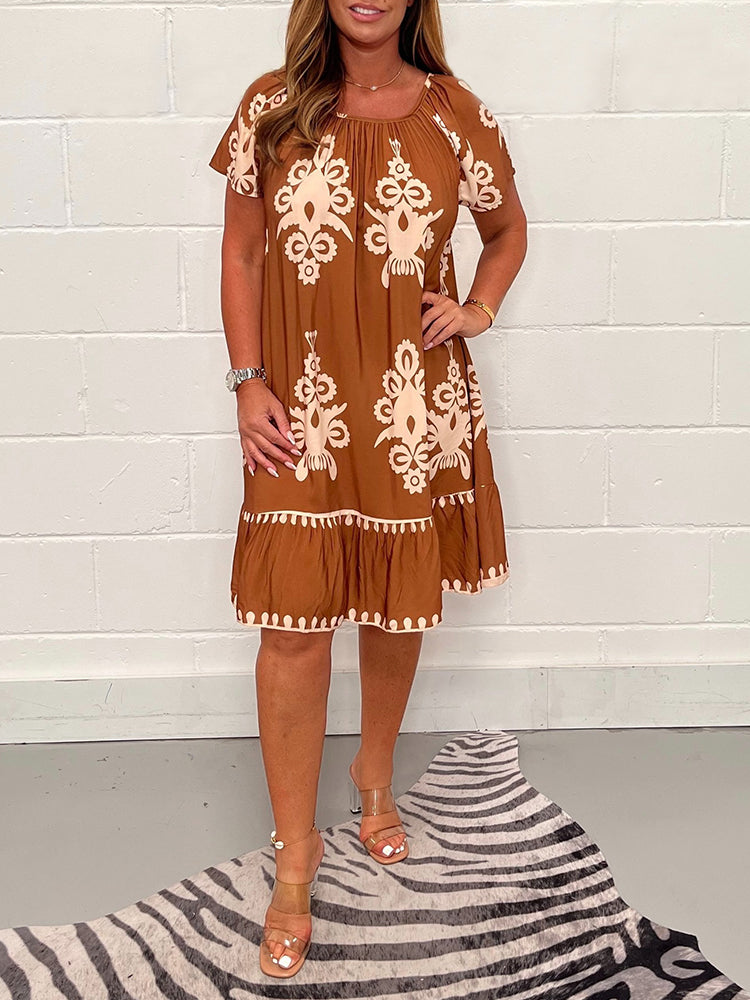 🔥👗Ruha geometrikus mintával és szögletes nyakkivágással✨