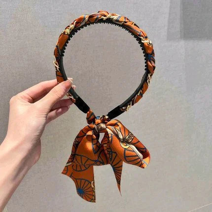 đ„âšăVĂĄsĂĄrlĂĄs 1 kap 1 ingyenăVintage szatĂ©n haj kiegĂ©szĂtĆk