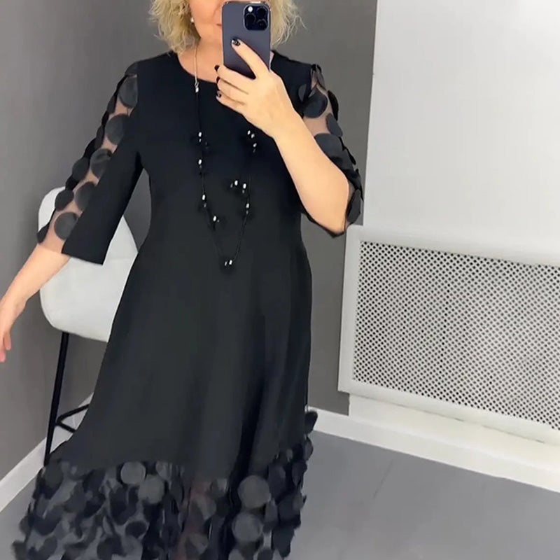 🔥👗Plusz méret kigömbölyödött ruha pöttyös dekorációval