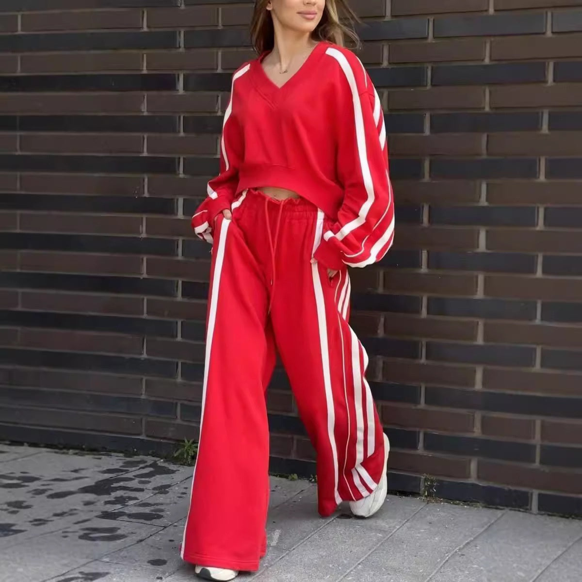 🔥👚👖V-nyakú pulóver és széles szárú nadrág 2 részes szett