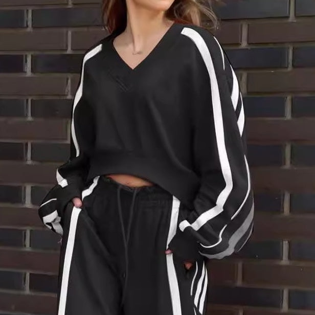 🔥👚👖V-nyakú pulóver és széles szárú nadrág 2 részes szett
