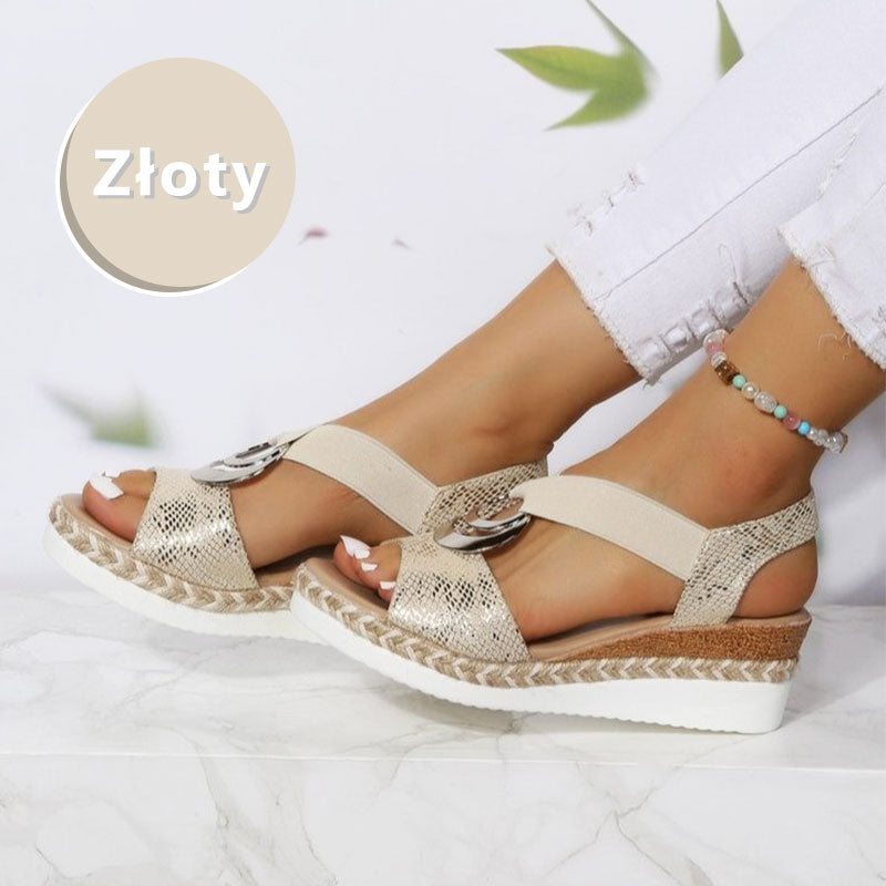 💖NŐI NYÁRI NYITOTT TALPÚ SZANDÁL FÉM DÍSZÍTÉSSEL👡