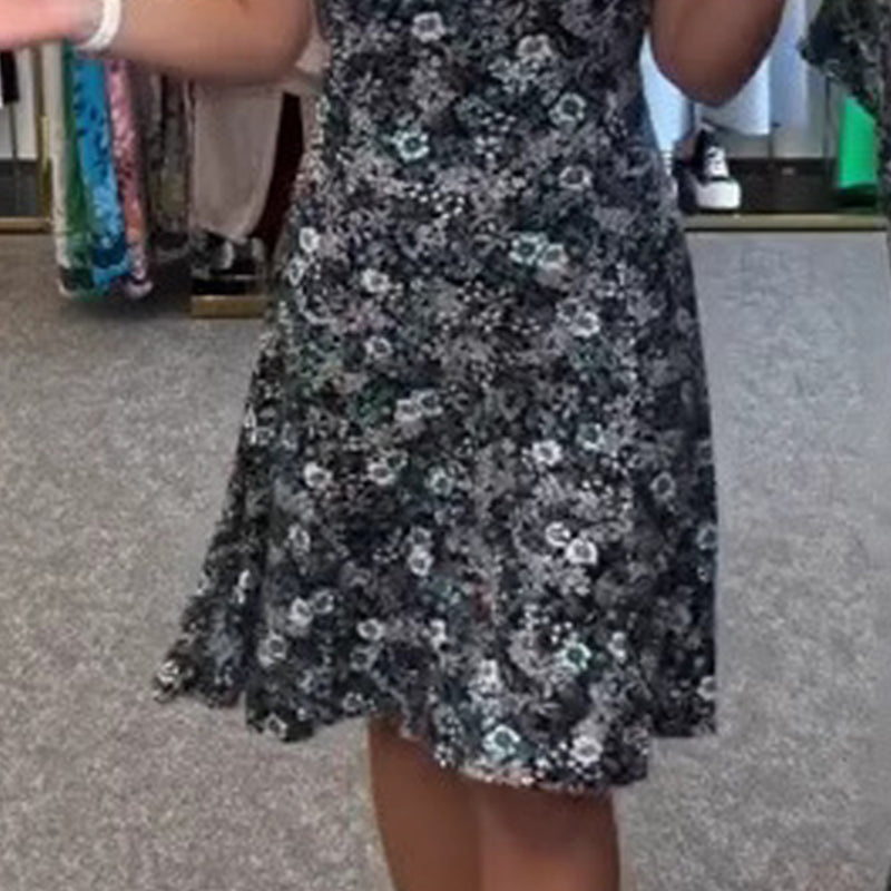 🔥👗 [S-4XL] 🌸 Női alkalmi kerek nyakú virágos nyomtatott ruhák 💃